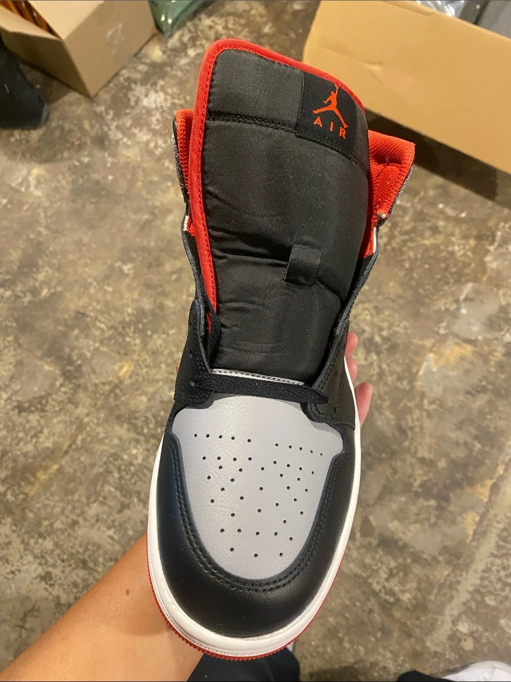 Nike Men's Air Jordan 1 Mid Black Grey Red